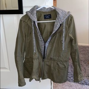 Green/Heather Grey Jacket Medium
